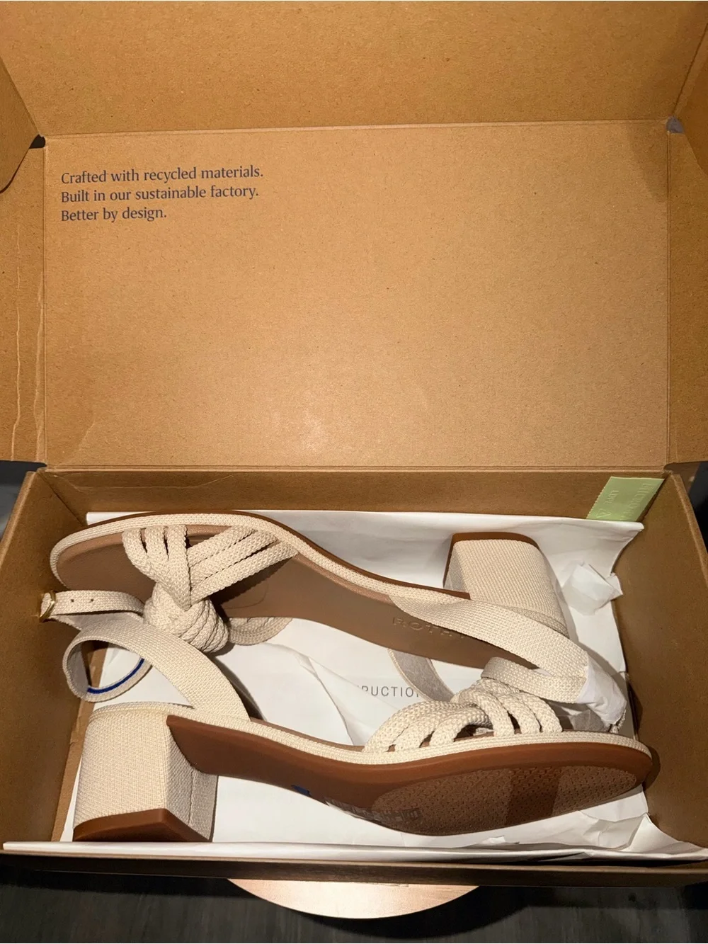 NIB! Rothys The Knot Sandal in Cream Size 8